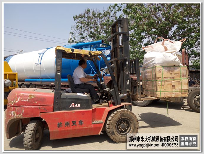 干粉砂漿成套設備發往湖南